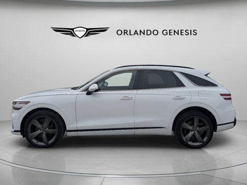 Used 2025 Genesis GV70 2.5T w/ Sport Prestige Package AWD/4WD image 4