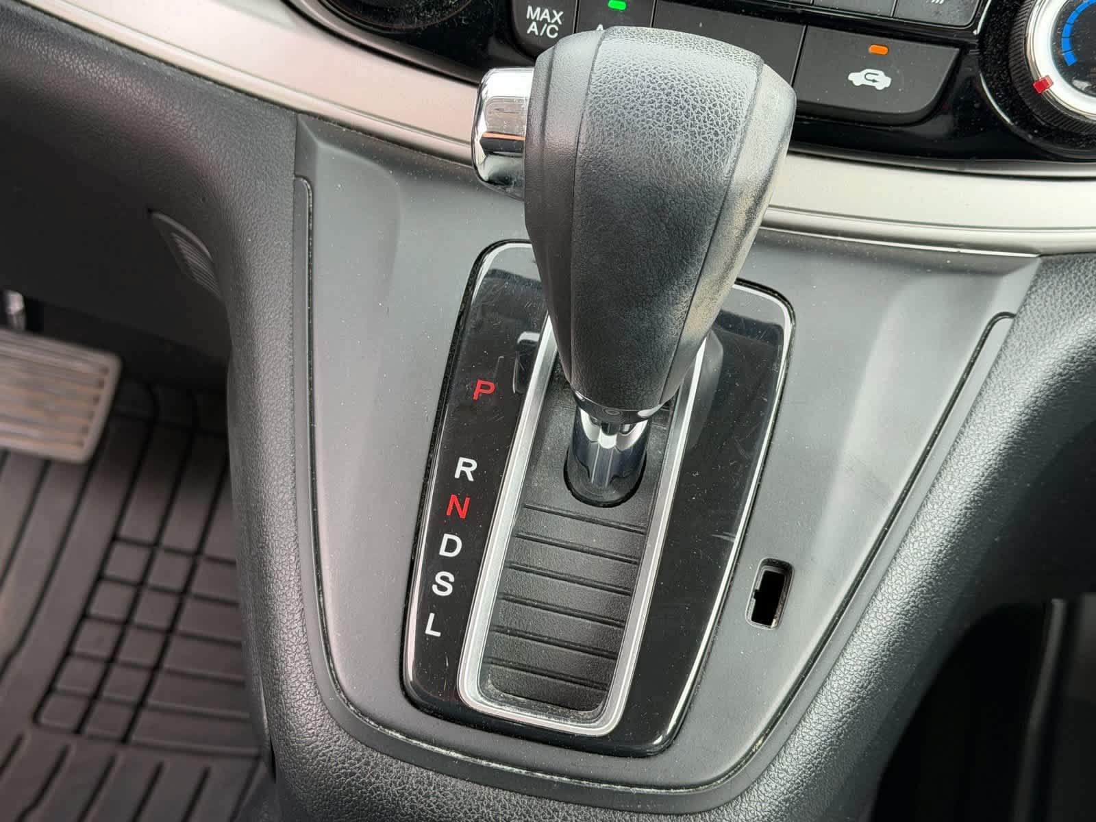 Used 2016 Honda CR-V LX image 11
