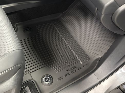 New 2026 Toyota Crown Limited AWD/4WD image 34