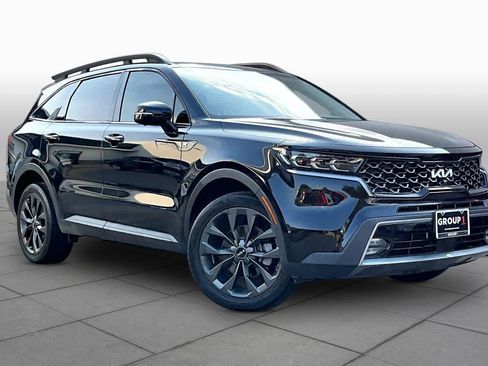 Used 2022 Kia Sorento SX Prestige w/ Rust Color Package AWD/4WD image 3