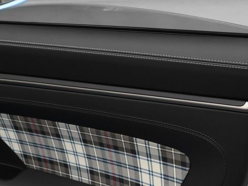 Used 2025 Porsche 911 Turbo image 48