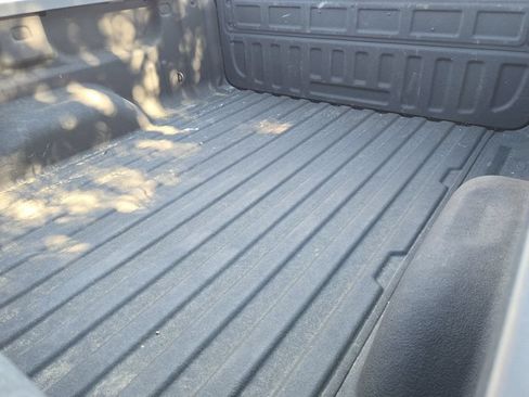 Used 2017 GMC Sierra 1500 SLT AWD/4WD image 8