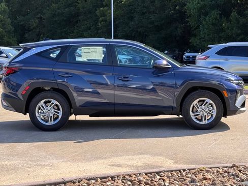 Used 2026 Hyundai Tucson SE FWD image 8