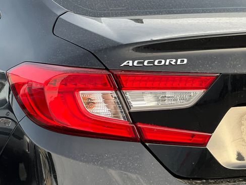 Used 2019 Honda Accord LX image 15