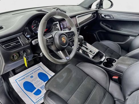 Used 2023 Porsche Macan GTS AWD/4WD image 10
