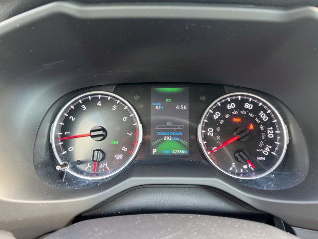 Used 2021 Toyota RAV4 XLE Premium AWD/4WD image 13