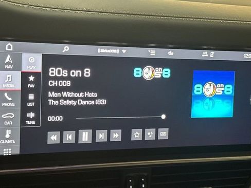 Used 2020 Porsche Cayenne S image 23