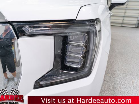 Used 2021 GMC Yukon XL SLT RWD image 8