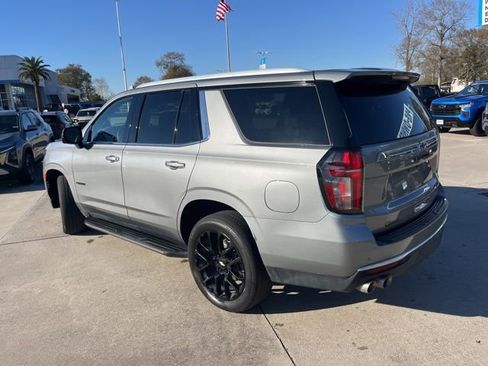 Used 2023 Chevrolet Tahoe Premier w/ Premium Package 2 AWD/4WD image 4