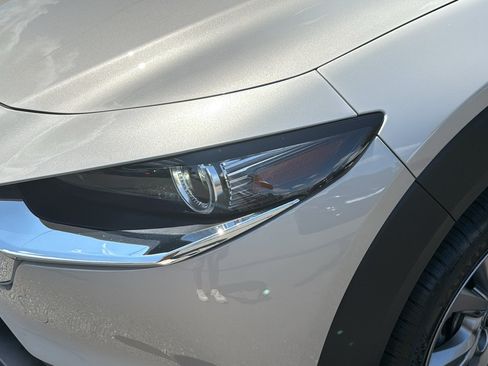 Used 2023 MAZDA CX-30 AWD 2.5 S w/ Premium Package image 7