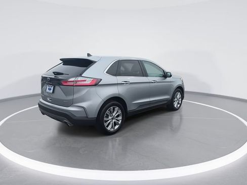 Used 2024 Ford Edge Titanium AWD/4WD image 8