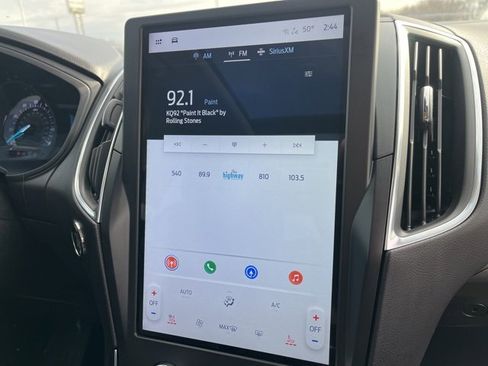 Used 2024 Ford Edge Titanium w/ Equipment Group 301A image 25