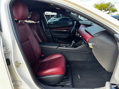 Used 2023 MAZDA MAZDA3 Hatchback w/Premium Plus Pkg AWD/4WD image 24