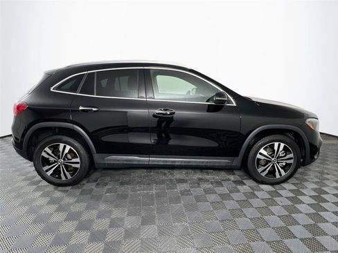 Certified 2024 Mercedes-Benz GLA 250 4MATIC image 7