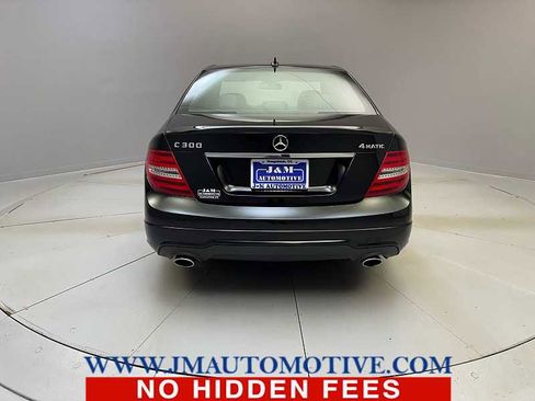 Used 2014 Mercedes-Benz C 300 Sport image 4