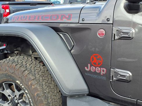 Used 2018 Jeep Wrangler Unlimited Rubicon image 27