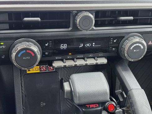 Used 2026 Toyota 4Runner TRD Sport Premium AWD/4WD image 16