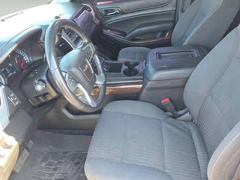 Used 2019 GMC Yukon SLE w/ SLE Value Package RWD image 15