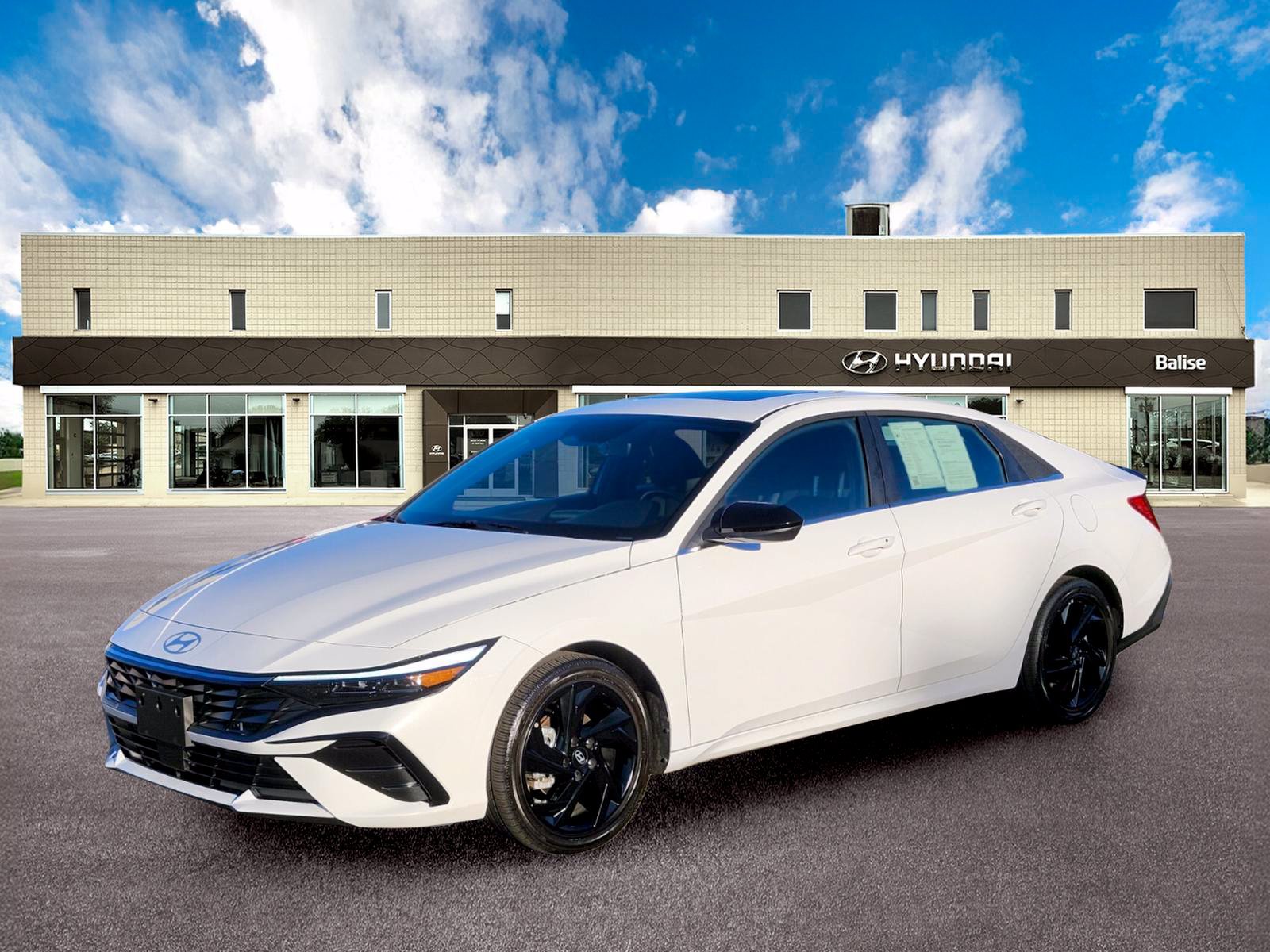 Certified 2026 Hyundai Elantra SEL Sport Premium w/ Cargo Package FWD image 5
