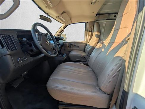 Used 2019 Chevrolet Express 2500 Extended w/ Driver Convenience Package image 17