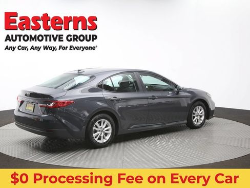 Used 2025 Toyota Camry LE FWD image 41
