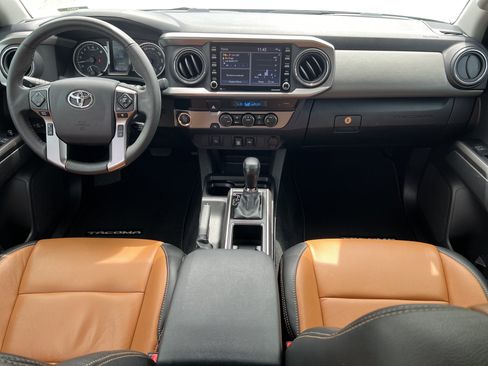 Certified 2023 Toyota Tacoma SR5 RWD image 4