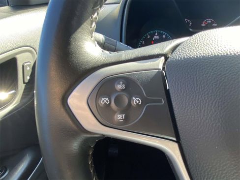 Used 2022 Chevrolet Colorado LT w/ Chrome Appearance Package image 20