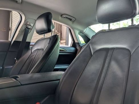 Used 2016 Lincoln MKZ AWD w/ Equipment Group 200A Select image 12