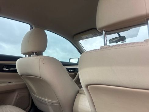 Used 2016 Nissan Altima 2.5 SV FWD image 28