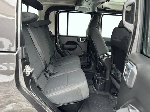 New 2026 Jeep Gladiator Rubicon w/ Safety Group image 24