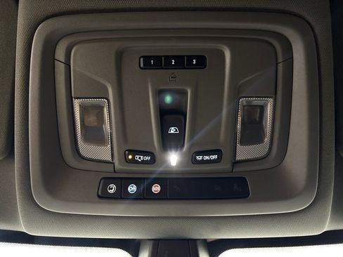 Used 2020 GMC Sierra 1500 Elevation w/ Elevation Value Package AWD/4WD image 28