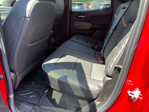 New 2026 GMC Canyon Denali AWD/4WD image 17