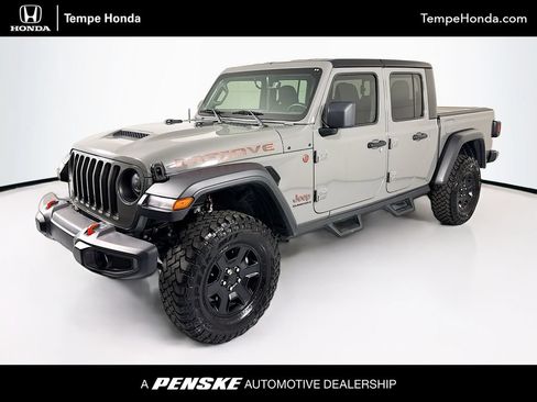 Used 2023 Jeep Gladiator Mojave w/ Trailer Tow Package AWD/4WD image 1