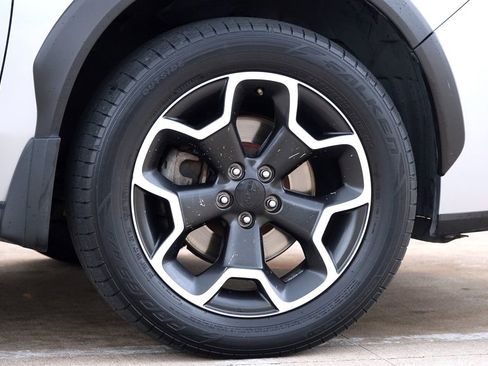 Used 2014 Subaru Crosstrek 2.0i Limited image 30