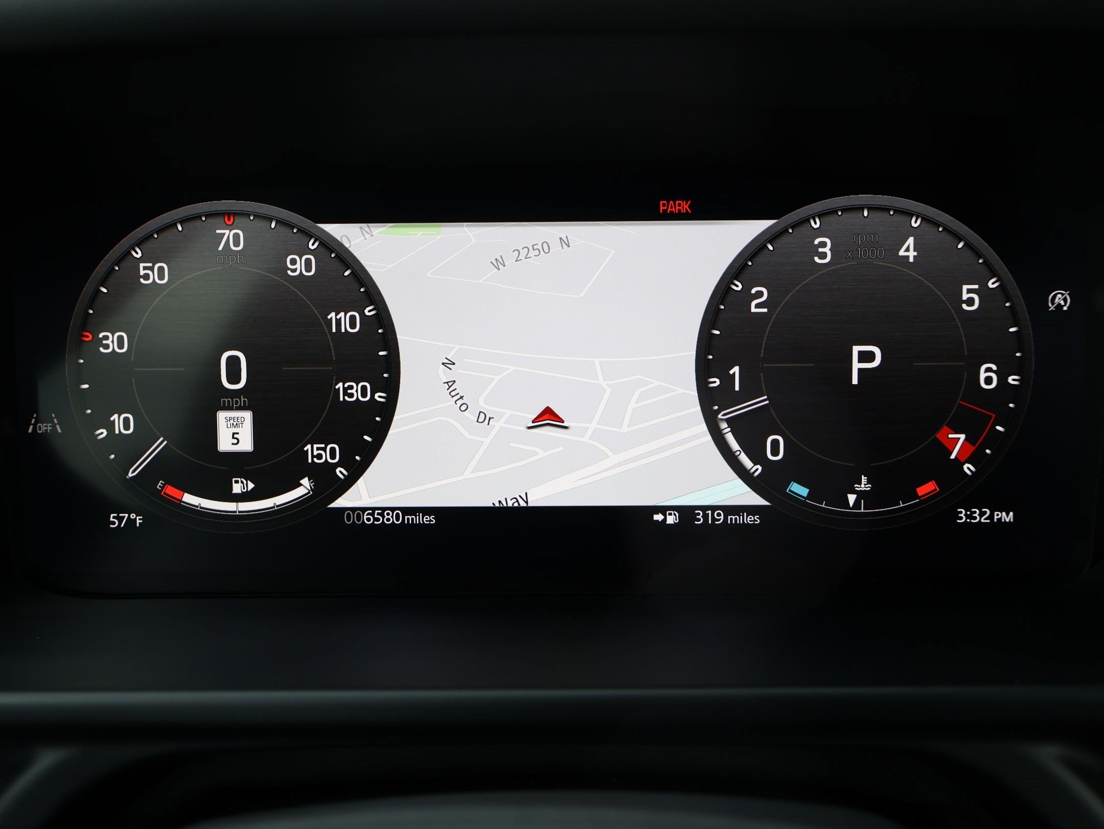 Used 2025 Land Rover Defender 110 V8 AWD/4WD image 19