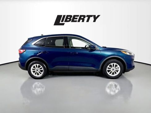 Certified 2020 Ford Escape SE image 8