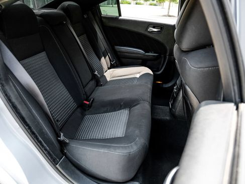 Used 2022 Dodge Charger R/T w/ Blacktop Package RWD image 40