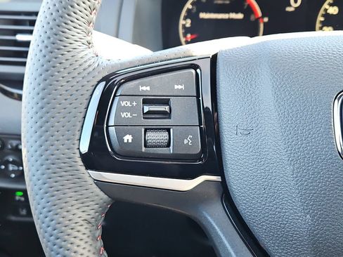 New 2026 Honda Ridgeline Black Edition image 15