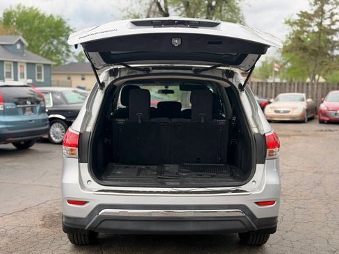 Used 2014 Nissan Pathfinder S FWD image 18