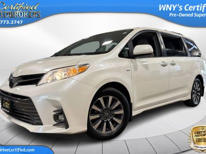 Used 2018 Toyota Sienna XLE Premium