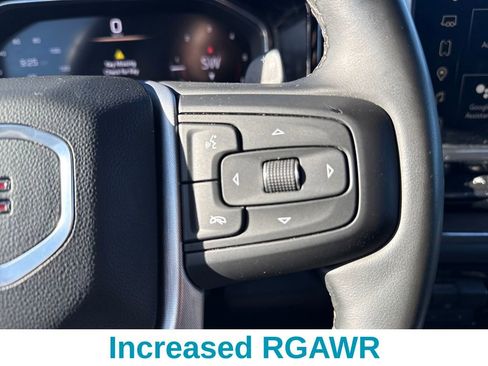 Used 2024 GMC Sierra 1500 SLT w/ SLT Premium Plus Package image 17