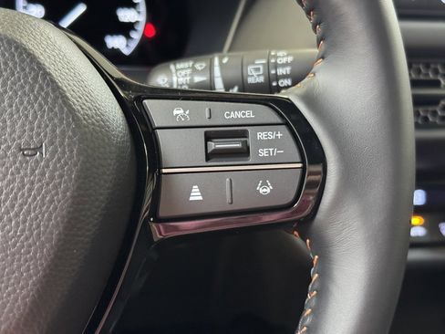 Used 2025 Honda HR-V Sport image 29