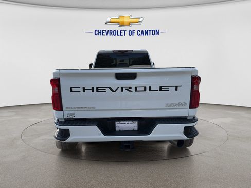 Used 2026 Chevrolet Silverado 3500 High Country w/ Technology Package AWD/4WD image 6