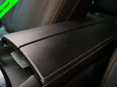 Used 2023 Nissan Rogue S image 21