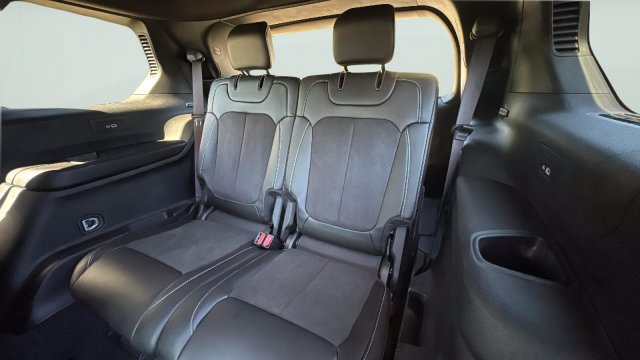 Used 2024 Jeep Grand Cherokee L Altitude AWD/4WD image 26