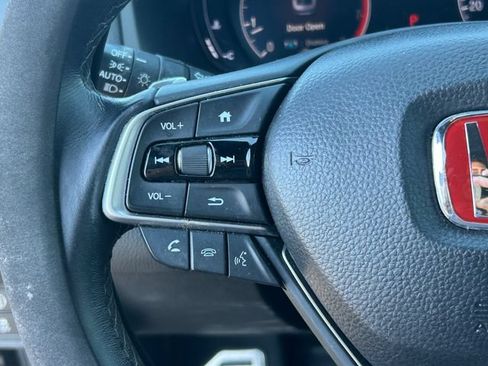 Used 2019 Honda Accord Sport image 19