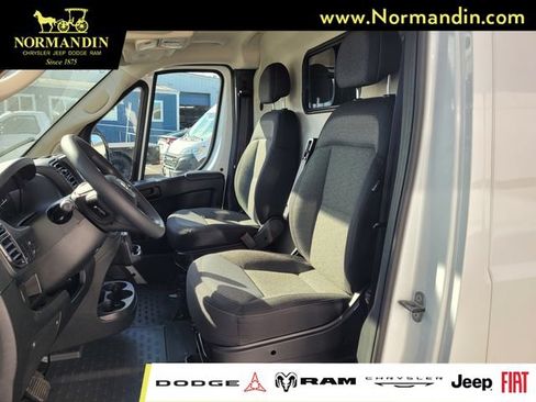 New 2026 RAM ProMaster 2500 w/ Convenience Group FWD image 7