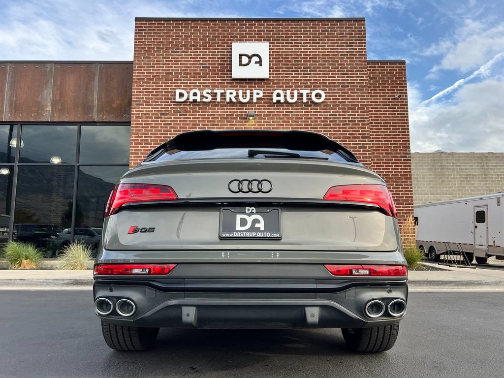 Used 2023 Audi SQ5 Prestige w/ Prestige Package AWD/4WD image 5