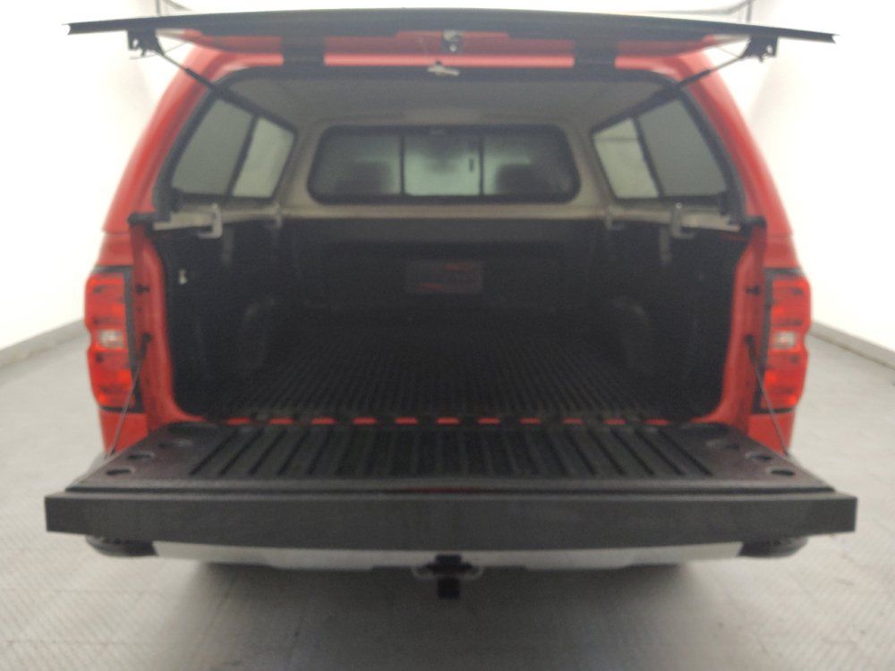Used 2019 Chevrolet Silverado 1500 LT AWD/4WD image 29