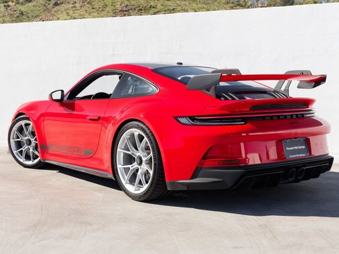 Certified 2024 Porsche 911 GT3 image 3